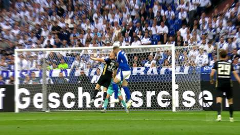 Er spielte einst für den HSV und Hertha in der Bundesliga, dann versank Pierre-Michel Lasogga in der Bedeutungslosigkeit. Nun darf er nach sechs Jahren Abstinenz mal wieder Zweitliga-Luft schnuppern.