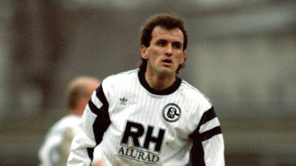 RADMILO MIHAJLOVIC (am 1.1. 1991): Von dem Stürmer haben sich die Knappen mehr versprochen. In zweieinhalb Jahren kommt Mihajlovic nur auf 46 Einsätze und sechs Tore