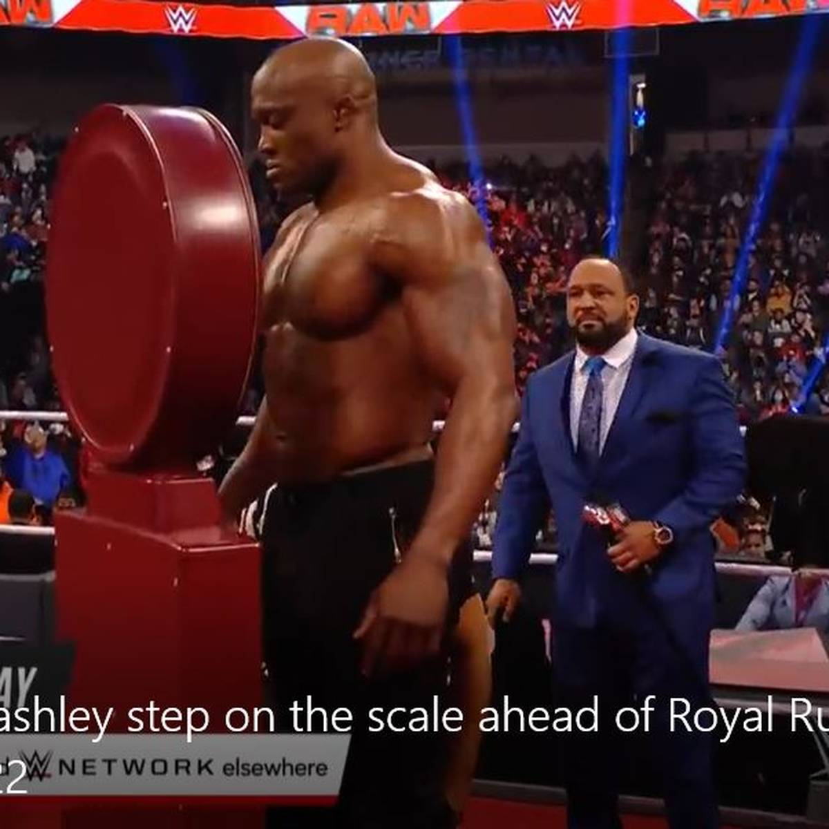 253 Kilo! So lief das Wiegen der WWE-Giganten