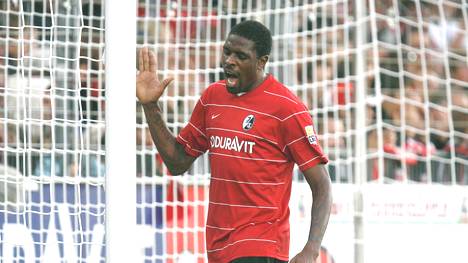 Mohamadou Idrissou spielte in Deutschland unter anderem für den SC Freiburg