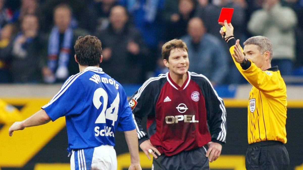 FC SCHALKE 04 - FC BAYERN 5:1 (26. Januar 2002): Mit dem gleichen Ergebnis gehen die Bayern vor knapp 18 Jahren gegen die Königsblauen vom Platz. Michael Tarnat sieht noch vor dem Seitenwechsel die Rote Karte, in der 2. Hälfte brechen dann alle Dämme