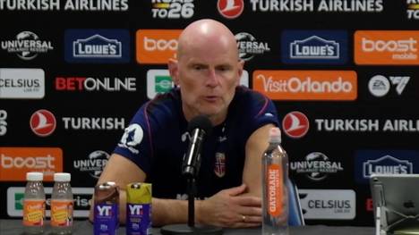 Eigentlich wollten Norwegen und Schottland wenige Tage vor dem WM-Start ein inoffizielles Testspiel bestreiten. Die Schotten sagen jedoch kurzfristig ab - und sorgen damit für mächtig Ärger bei Norwegen-Coach Stale Solbakken.