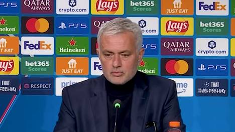 Vor dem Champions-League-Duell gegen Real Madrid blickt José Mourinho auf den letzten Spieltag voraus. Dabei äußert der Trainer eine widersprüchliche These, macht aber klar, mit welcher Einstellung seine Mannschaft auftreten muss.