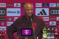 Bayern-Trainer Vincent Kompany spricht über die Sperre von Sven Ulreich und unterstützt seinen Spieler.