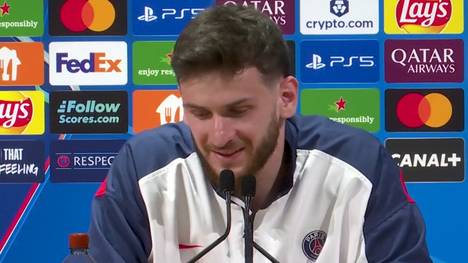 Vor dem Halbfinal-Hinspiel in der Champions League zwischen Paris Saint-Germain und Bayern München schwärmt Khvicha Kvaratskhelia von Manuel Neuer. Der Georgier nennt den Torwart eine Legende.