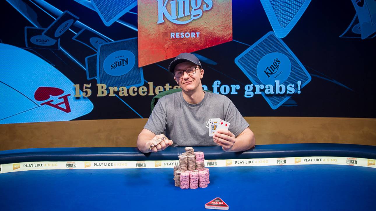 Kahle Burns gewann sein erstes WSOP-Bracelet