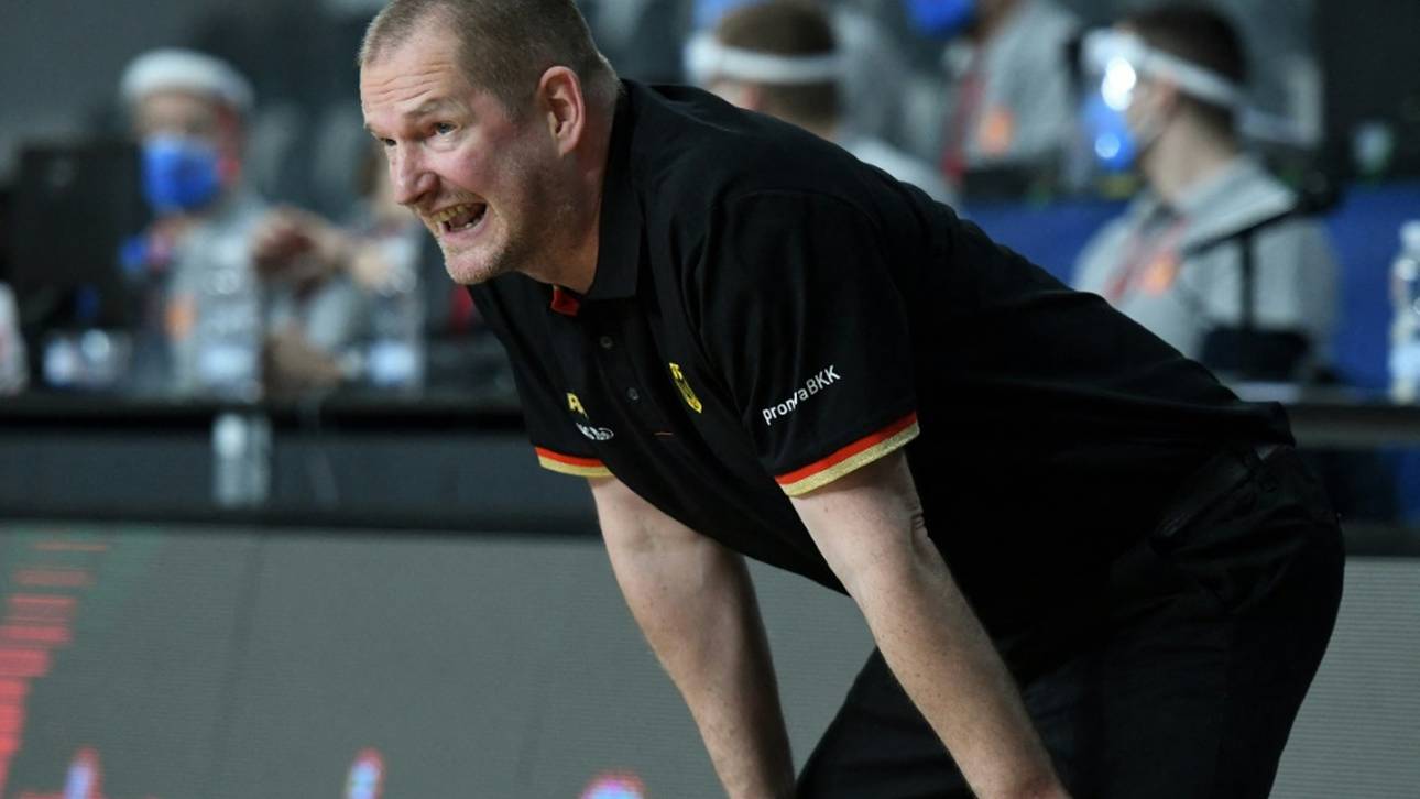 EM 2022: Basketballer spielen gegen Litauen