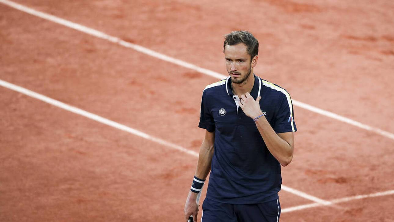 Medvedevs Aufschlagtrick geht schief