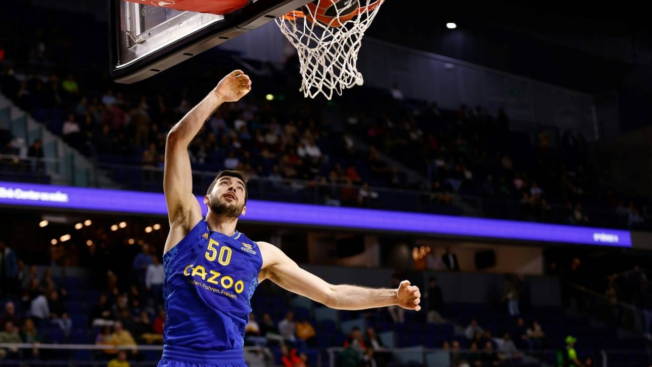 Alba verteidigt Spitze