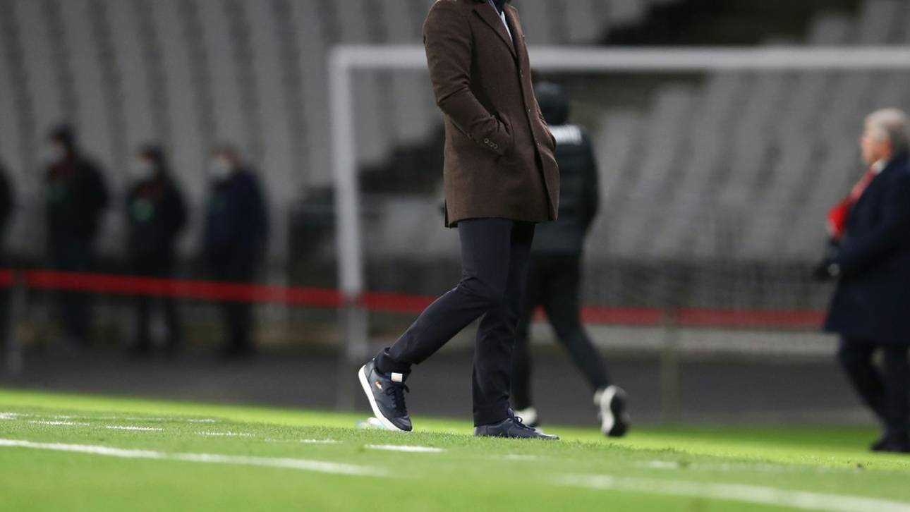 De Boer nach Qualipleite trotzig: „Muss hier nicht heulen“