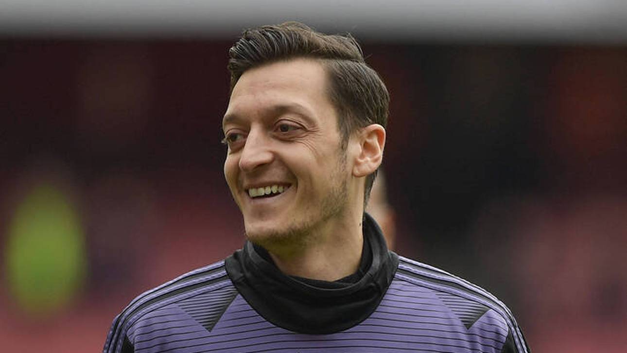 Özil kassierte wohl Millionen-Bonus