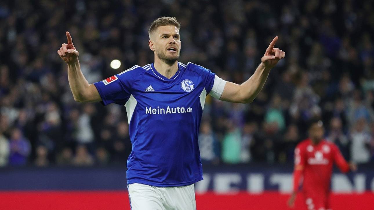 Terodde gibt Schalke neue Hoffnung