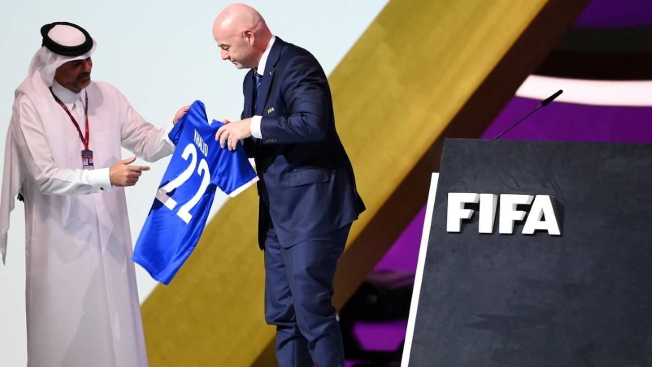 Infantino verteidigt erneut Katar