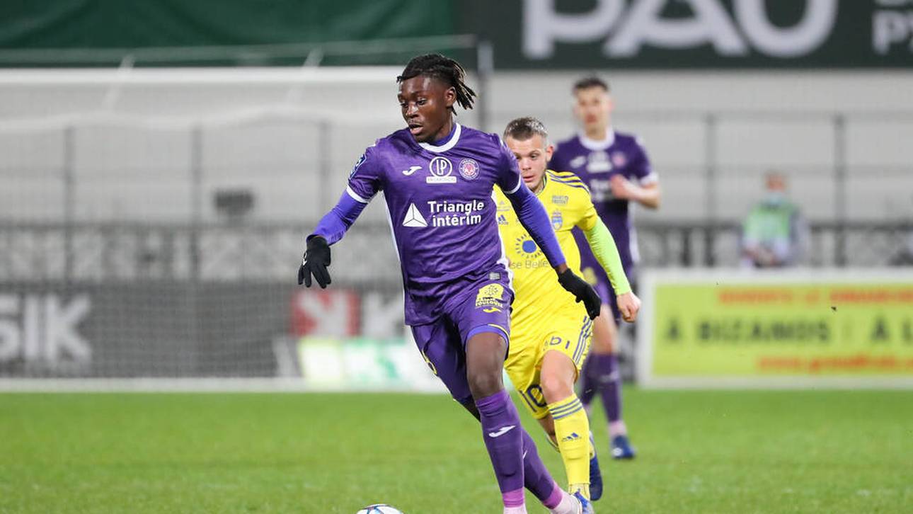 Gladbach beugt Zakaria-Abgang vor