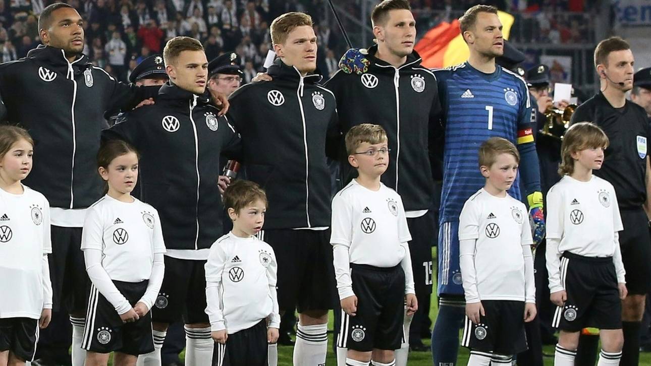 DFB beschließt Ausgliederung