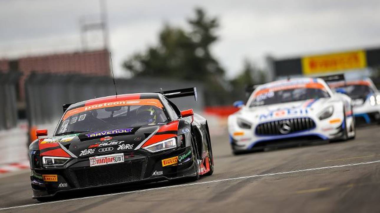 Aust weiter mit zwei Audi R8 LMS