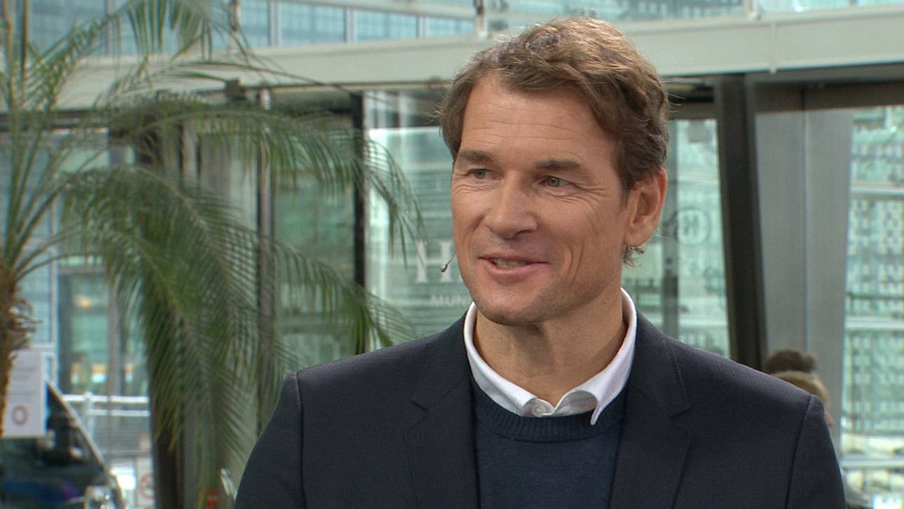 Doppelpass mit Jens Lehmann