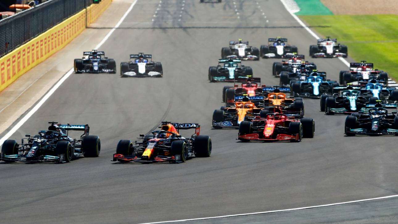 Hadjar gewinnt den Sprint in Silverstone