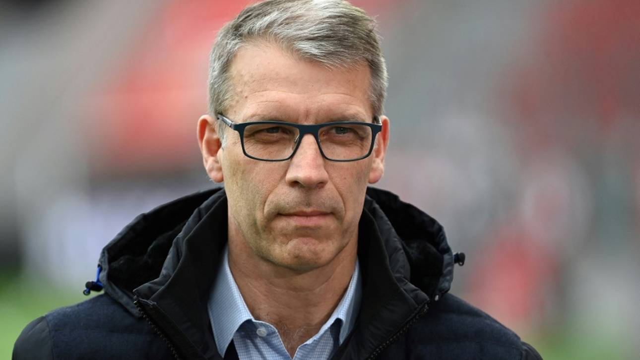 Knäbel macht Ansage zu Grammozis