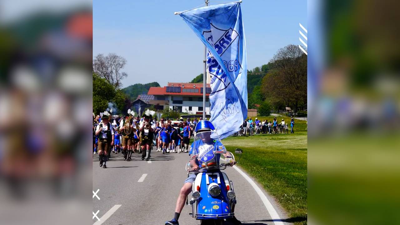 Wow! Sensationeller Fanmarsch auf dem Dorf