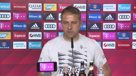 Sollte der FC Bayern das Topspiel gegen den BVB am Dienstagabend tatsächlich gewinnen, ist das für Bayern-Trainer Hansi Flick noch lange kein Grund fest mit der Meisterschaft zu planen... 