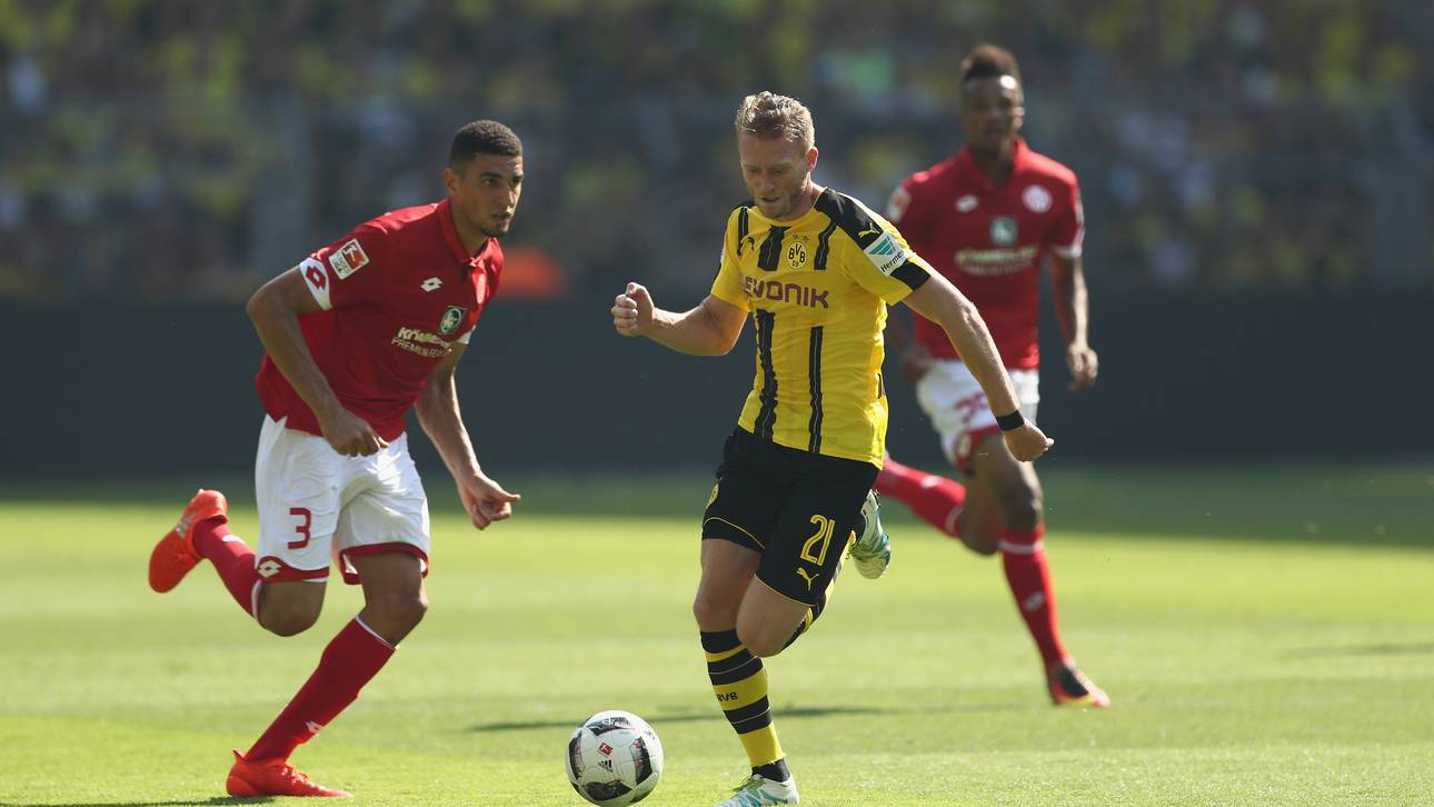 Schürrle für DFB-Spiele fraglich