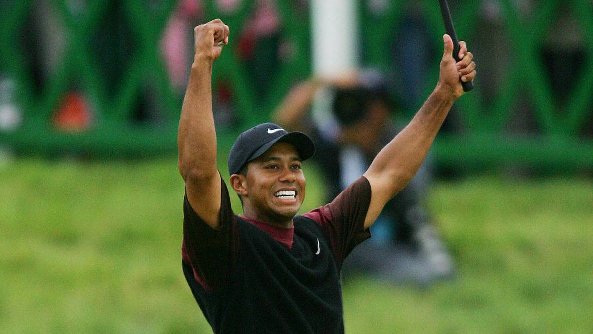 Tiger Woods holt 2005 zum zweiten großen Schlag aus. Der Superstar gewinnt mit fünf Schlägen Vorsprung vor dem Schotten Colin Montgomerie
