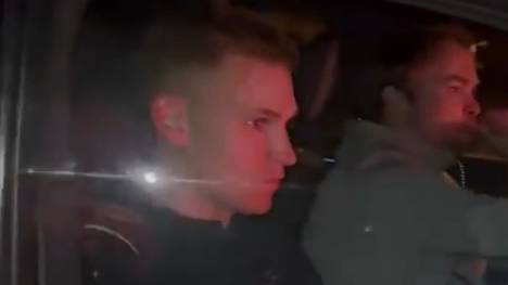 Nach Pokal-Aus des FC Bayern München wird Joshua Kimmich von Fans des 1. FC Saarbrücken verhöhnt.