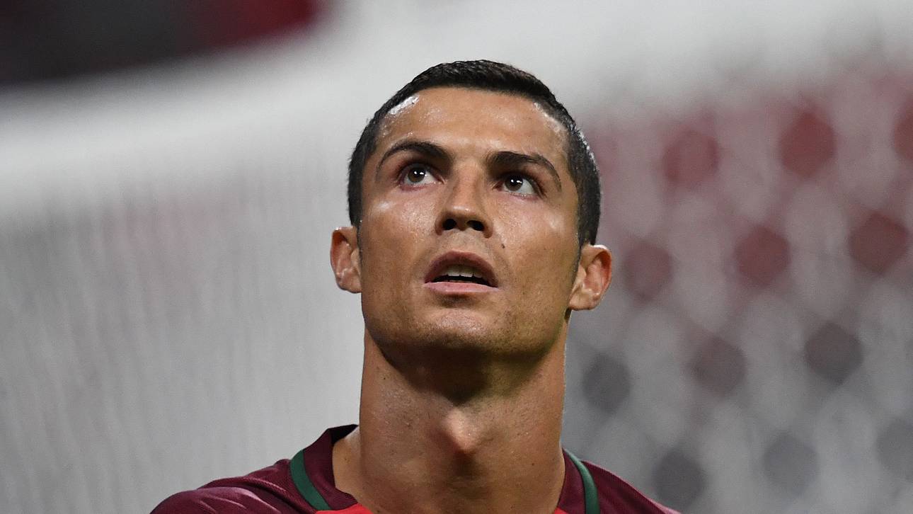 Zollbeamte filzen Ronaldos Jacht