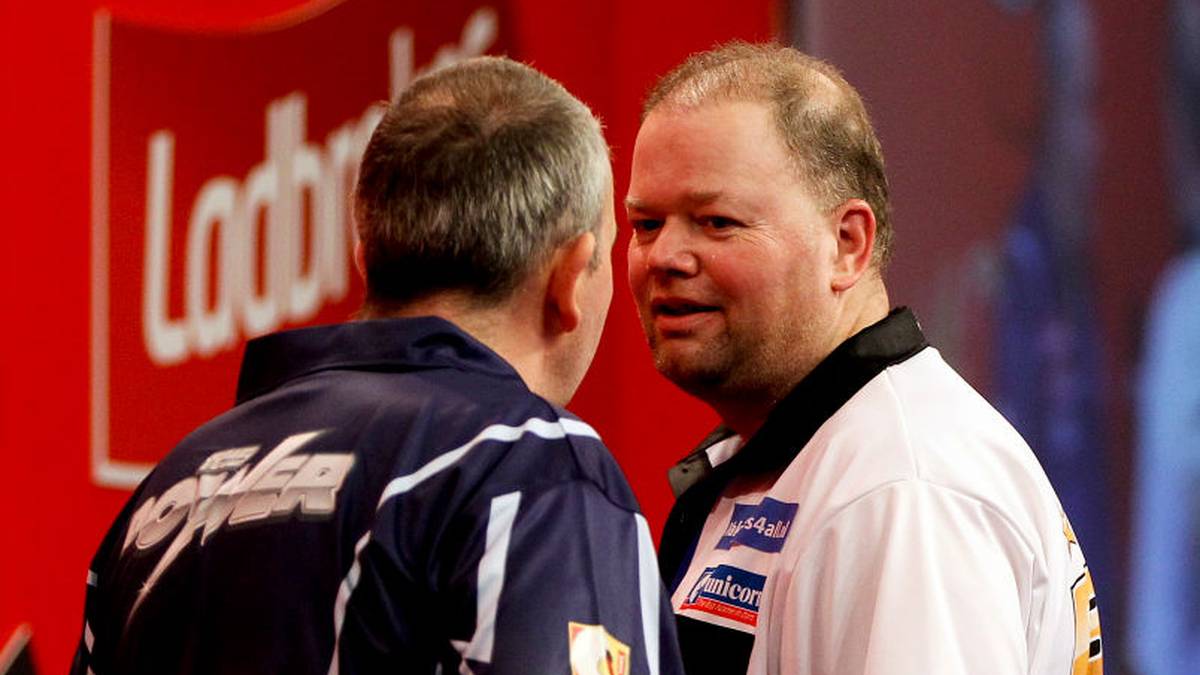 Taylor traut dem Niederländer einiges zu: "Als Erstes sollte man vergessen, dass es das letzte Turnier ist. Geh rein und versuche zu gewinnen, denn er kann es gewinnen! Und dann sollte man es einfach genießen. Auch wenn man verliert, sollte man sich mit einem Lächeln vom Publikum verabschieden, denn es ist das letzte Mal, dass sie dich als Darts-Spieler sehen"