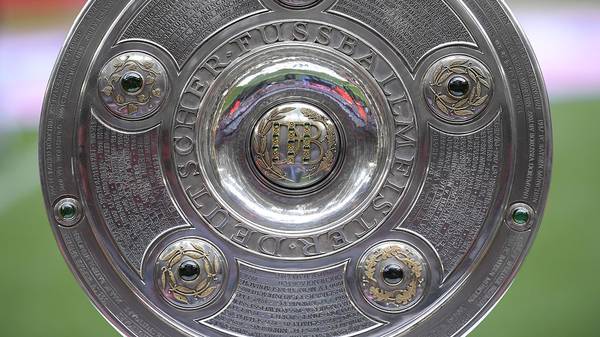 MUNICH, GERMANY - MAY 14:  The Meisterschale is displayed prior to the Bundesliga match between FC Bayern Muenchen and Hannover 96 at Allianz Arena on May 14, 2016 in Munich, Germany.  (Photo by Matthias Hangst/Bongarts/Getty Images)