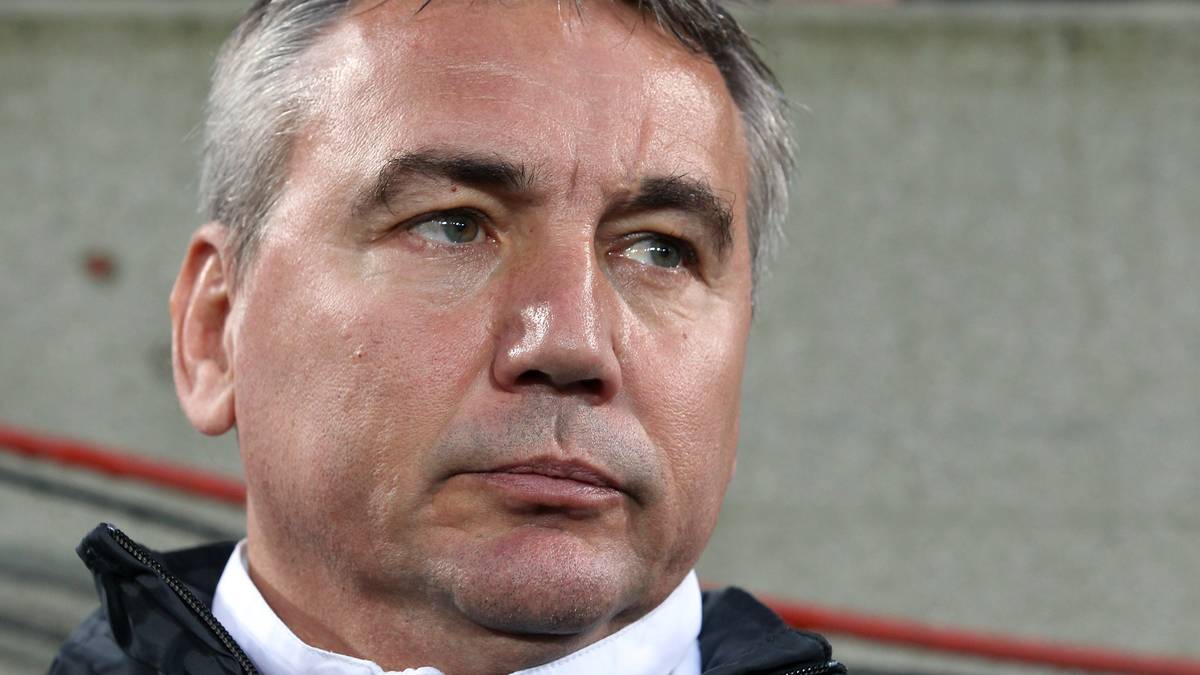 PLATZ 3 - PETER PACULT: NK Zavrc ist nur wenigen ein Begriff. Dennoch pflegt der slowenische Fußballklub offenbar außergewöhnliche Methoden. Unter anderem, Trainer per SMS zu entlassen