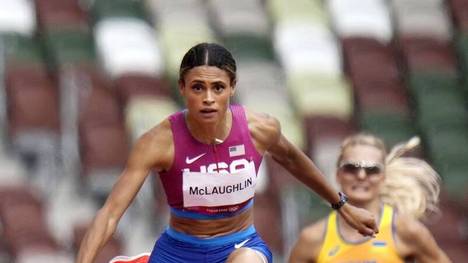 Sydney McLaughlin hat bei den Olympischen Spielen 2021 in Tokio ihren eigenen Weltrekord verbessert