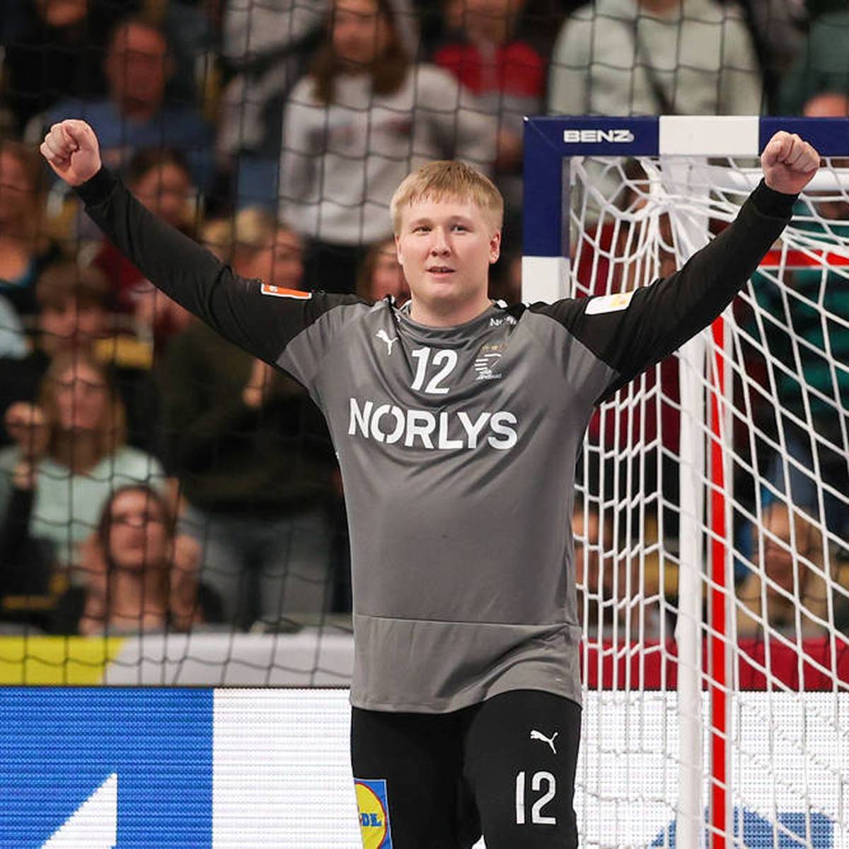 Handball-EM 2024: Eine historische Leistung!“ Dänen-Keeper Emil Nielsen  gefeiert