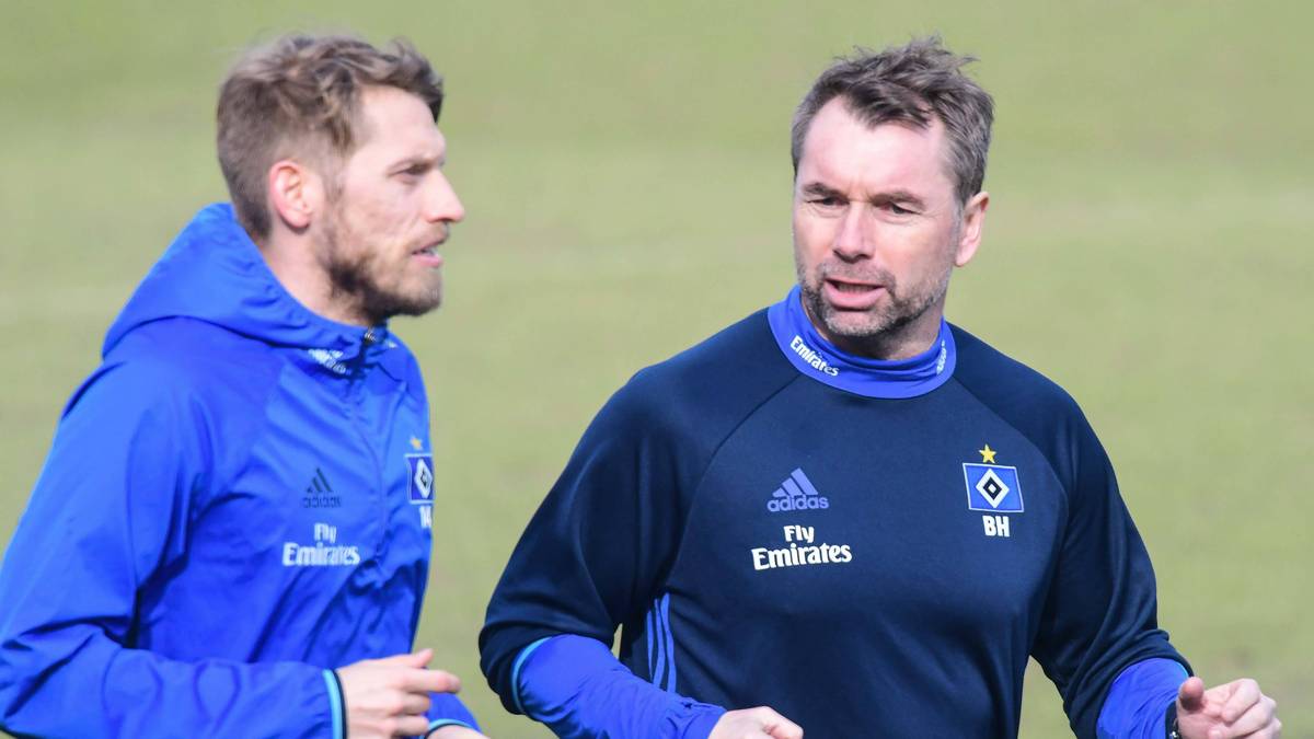 Der frühere Kult-Verteidiger ist mit der Rettungsmission heillos überfordert. Nach sieben sieglosen Partien und drei Remis ist schon wieder Schluss. U23-Trainer Christian Titz übernimmt.