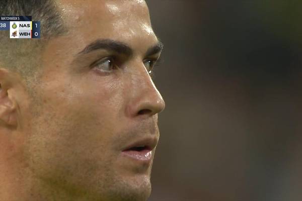 Deutscher Schiri pfeift fragwürdigen Elfmeter: Ronaldo schießt Al-Nassr zum Sieg