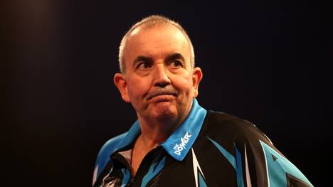 2017 William Hill PDC World Darts Championships - Day Four