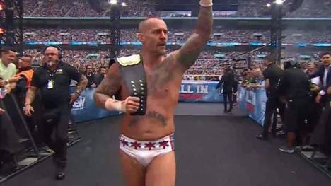 CM Punk gewann bei AEW All In ein Match gegen Samoa Joe