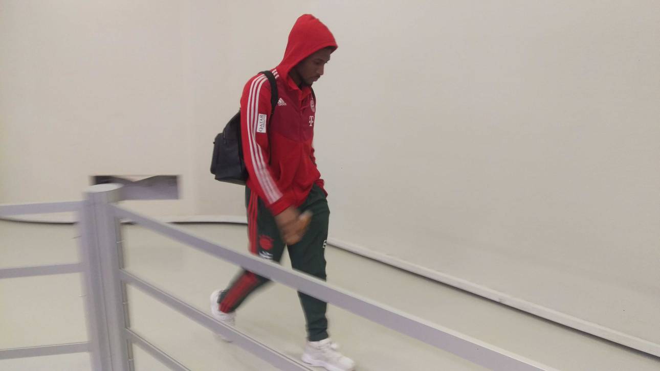 Kingsley Coman humpelte durch die Katakomben und verließ die Allianz Arena mit gesenktem Kopf
