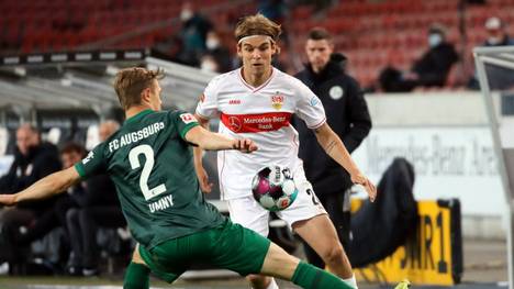 Obwohl er sich hat einbürgern lassen, kann VfB-Verteidiger Borna Sosa vielleicht doch nicht für die deutsche Nationalmannschaft spielen.