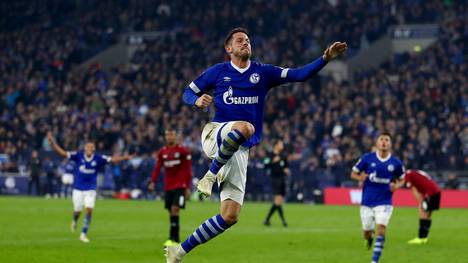 FC Schalke 04 v Hannover 96 - Bundesliga