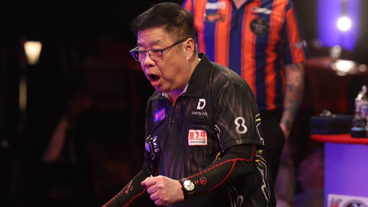 70-Jähriger schreibt Darts-Geschichte