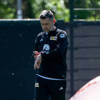  Union Berlin beurlaubt zwei Spieltage vor Saisonende Trainer Nenad Bjelica. Ein Nachfolger steht schon fest - zumindest vorerst. 