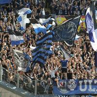 Nach der indiskutablen Leistung im Saisonfinale übernimmt die Mannschaft von Arminia Bielefeld für ihre Fans den Eintritt zum ersten Relegationsspiel.