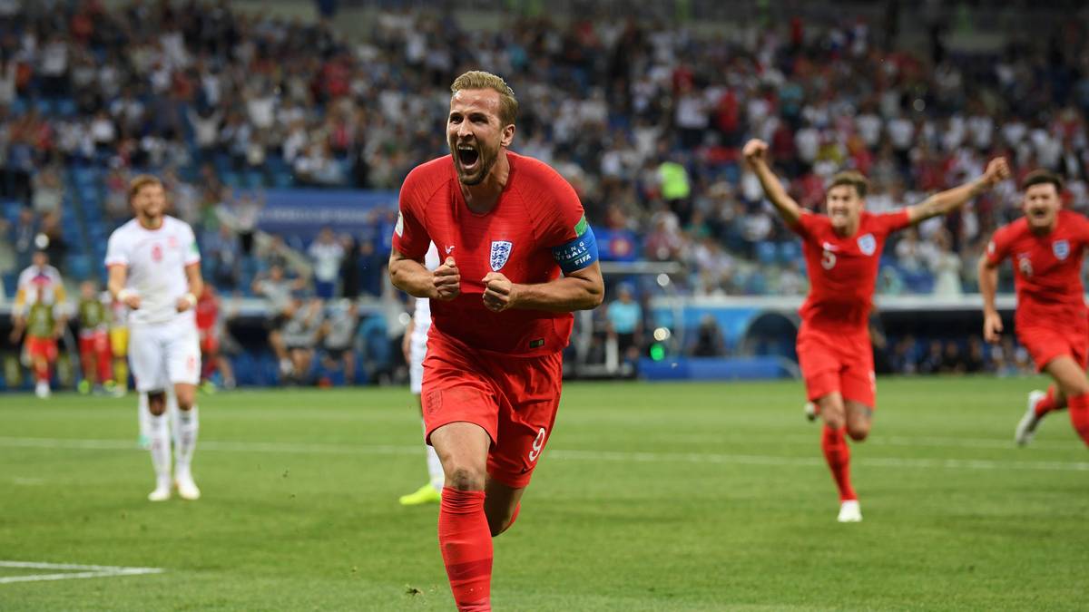 Eine weitere Erkenntnis des Last-Minute-Siegs: Viel hängt von Kapitän Harry Kane ab - zu viel? Auf dem Weg zum Titel könnte die Unerfahrenheit des jungen Teams zu einem entscheidenden Faktor werden, warum es am Ende doch nicht ganz reicht