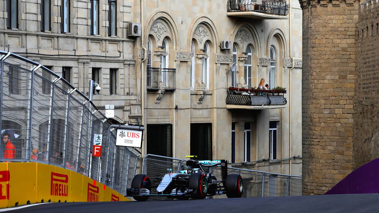 Rosberg siegt, Hamilton verpasst Podest