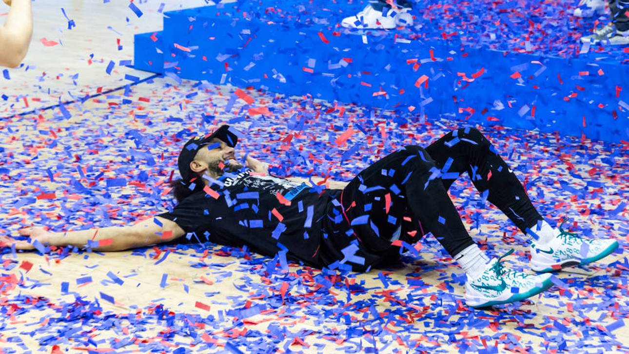 „Waren tot. Zweimal. Dreimal. Viermal“