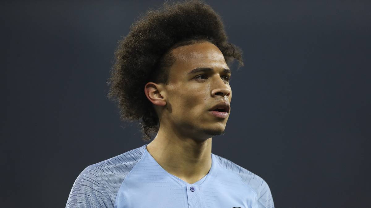 Für die damals stolze Ablösesumme von 50,5 Millionen Euro schlug Pep Guardiola zu. Bei ManCity hat ihn der Katalane zu einem der gefürchtetsten Flügelstürmer der Welt geformt, sein Marktwert liegt mittlerweile bei 100 Millionen Euro