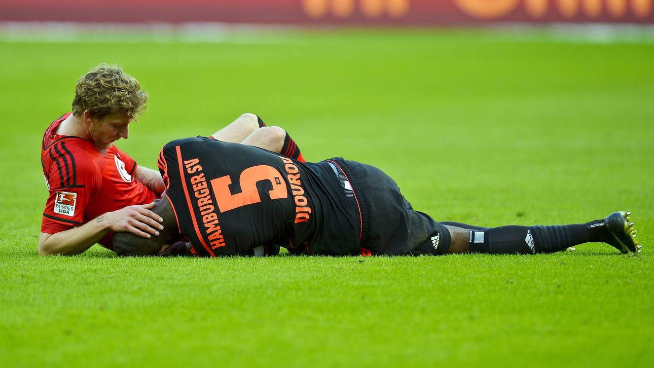 FBL-GER-BUNDESLIGA-LEVERKUSEN-HAMBURG