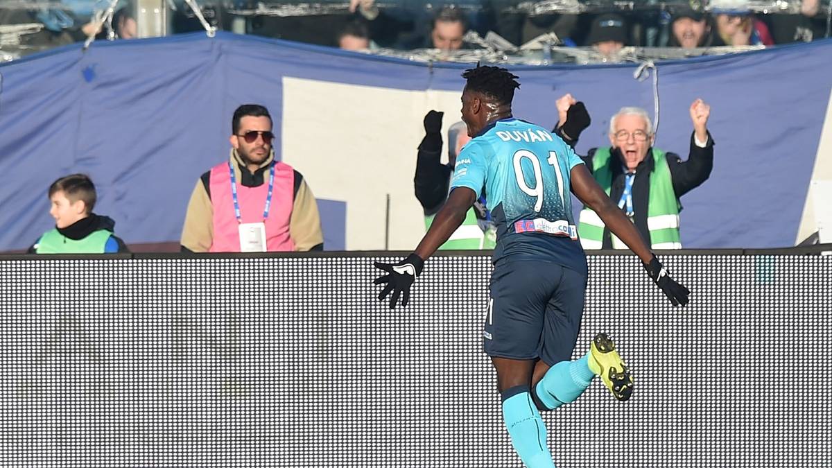 ITALIEN - DUVAN ZAPATA (Atalanta Bergamo): Der Stürmer, aktuell ausgeliehen von Sampdoria Genua, erzielte erst am 11. Spieltag seinen ersten Ligatreffer, ehe er explodierte. Inzwischen stehen zehn Tore in 19 Partien auf dem Konto des Kolumbianers